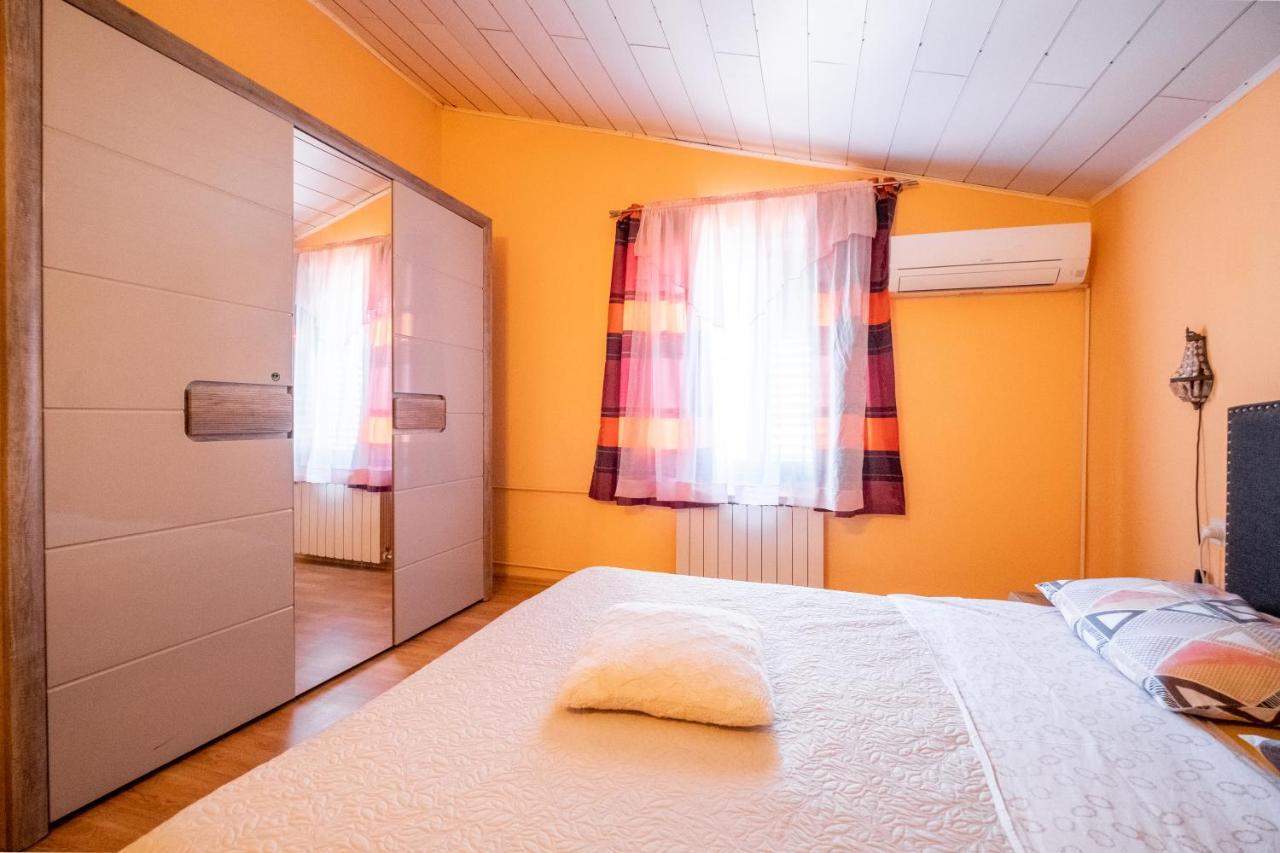 Guesthouse Istra Premantura Esterno foto