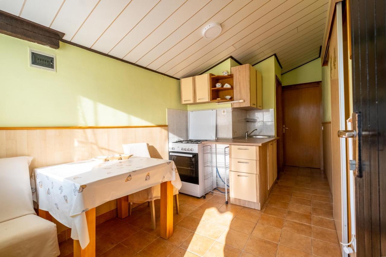 Guesthouse Istra Premantura Esterno foto