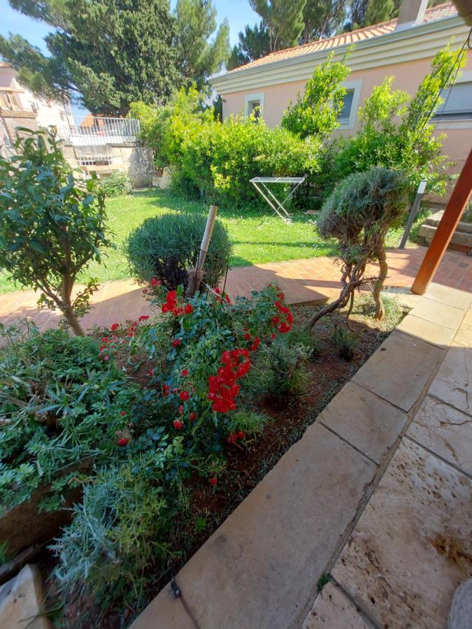Guesthouse Istra Premantura Esterno foto