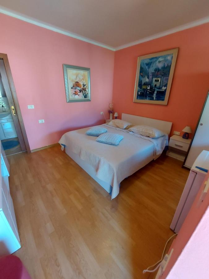Guesthouse Istra Premantura Esterno foto
